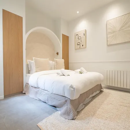 Cozy - Upper Marais *